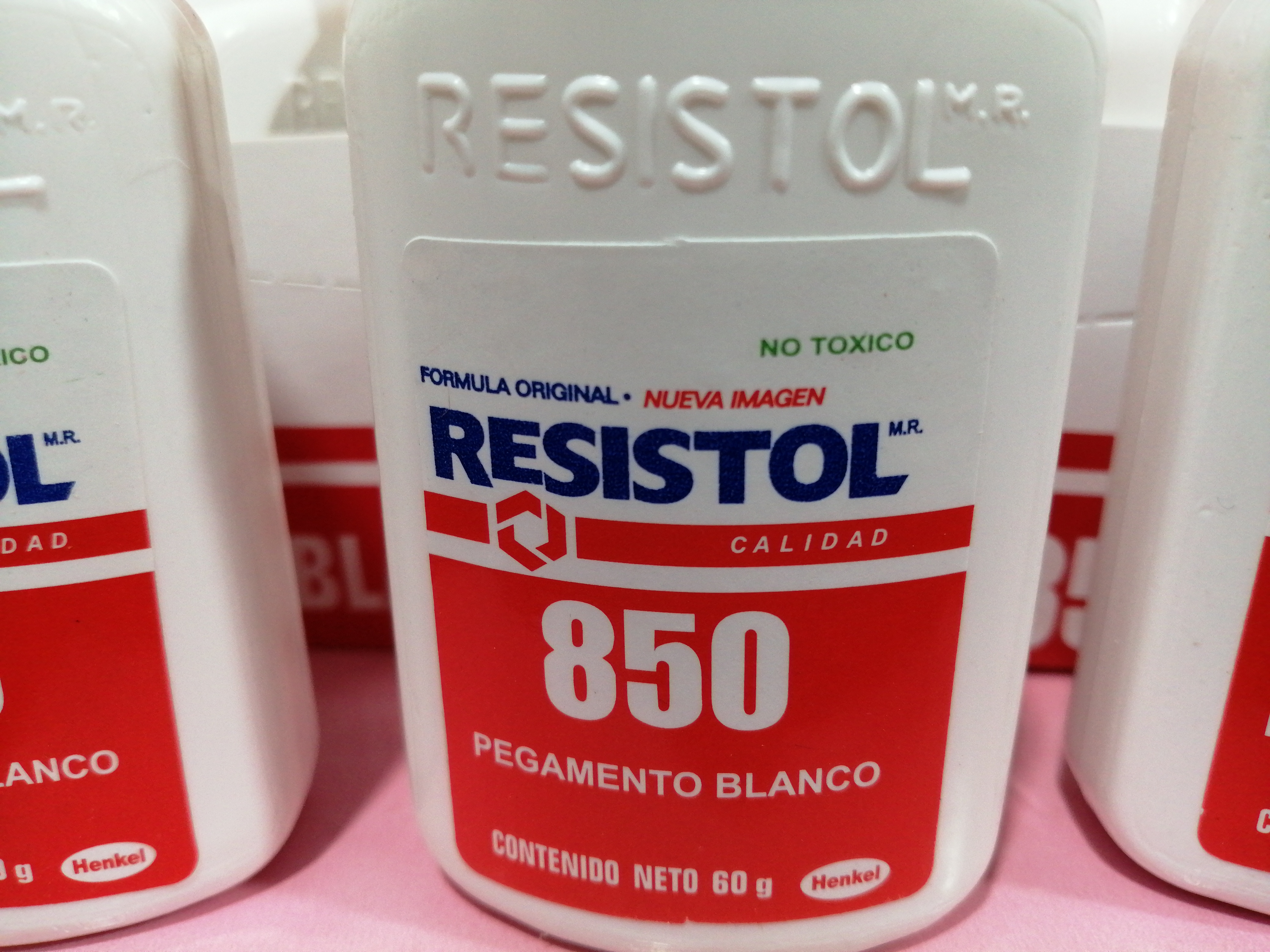 12 RESISTOL 850 DE 60 ML.