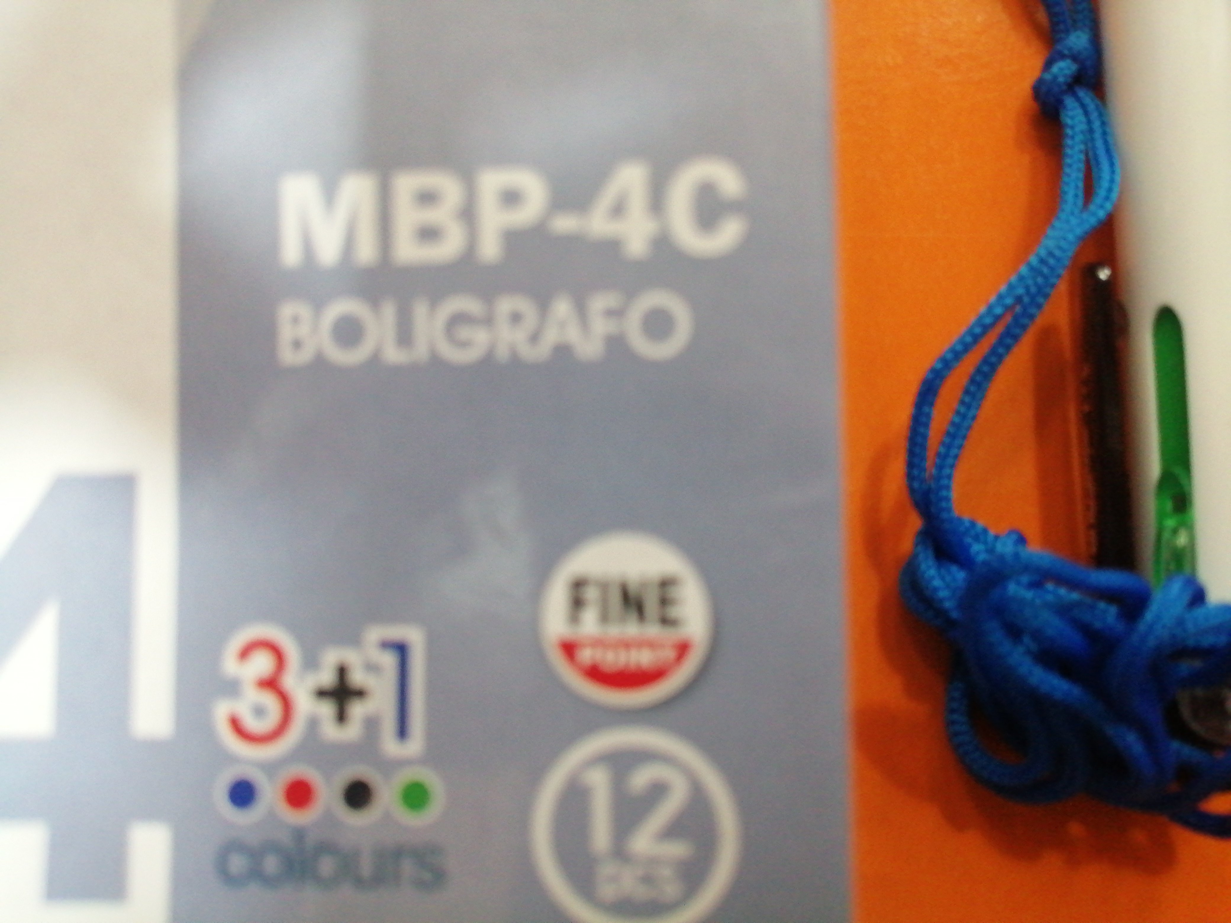 MBP4C  CAJA 12 PLUMAS Y CORDÓN 4 TINTAS