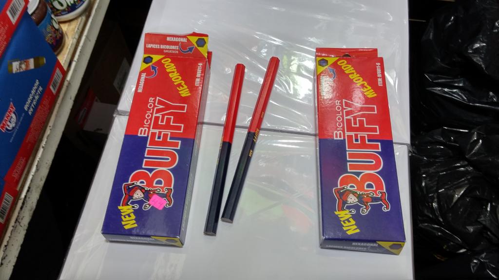 CAJA 12 BICOLOR GRUESO HEXAGONAL O TRIANGULAR MARCA BUFFY MANY.