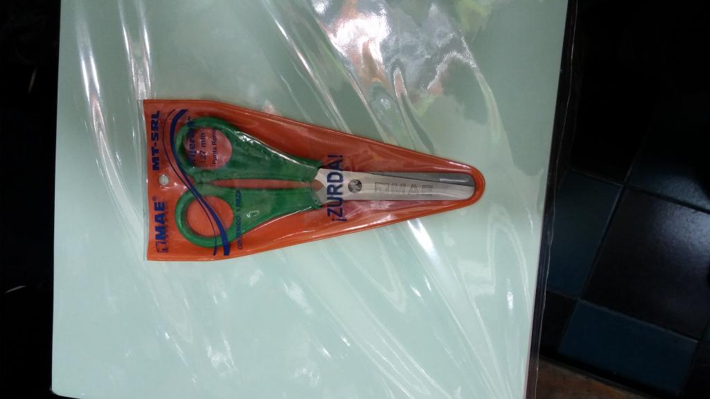 TIJERA ZURDA ESCOLAR MAE MT5R 29003 $11.00