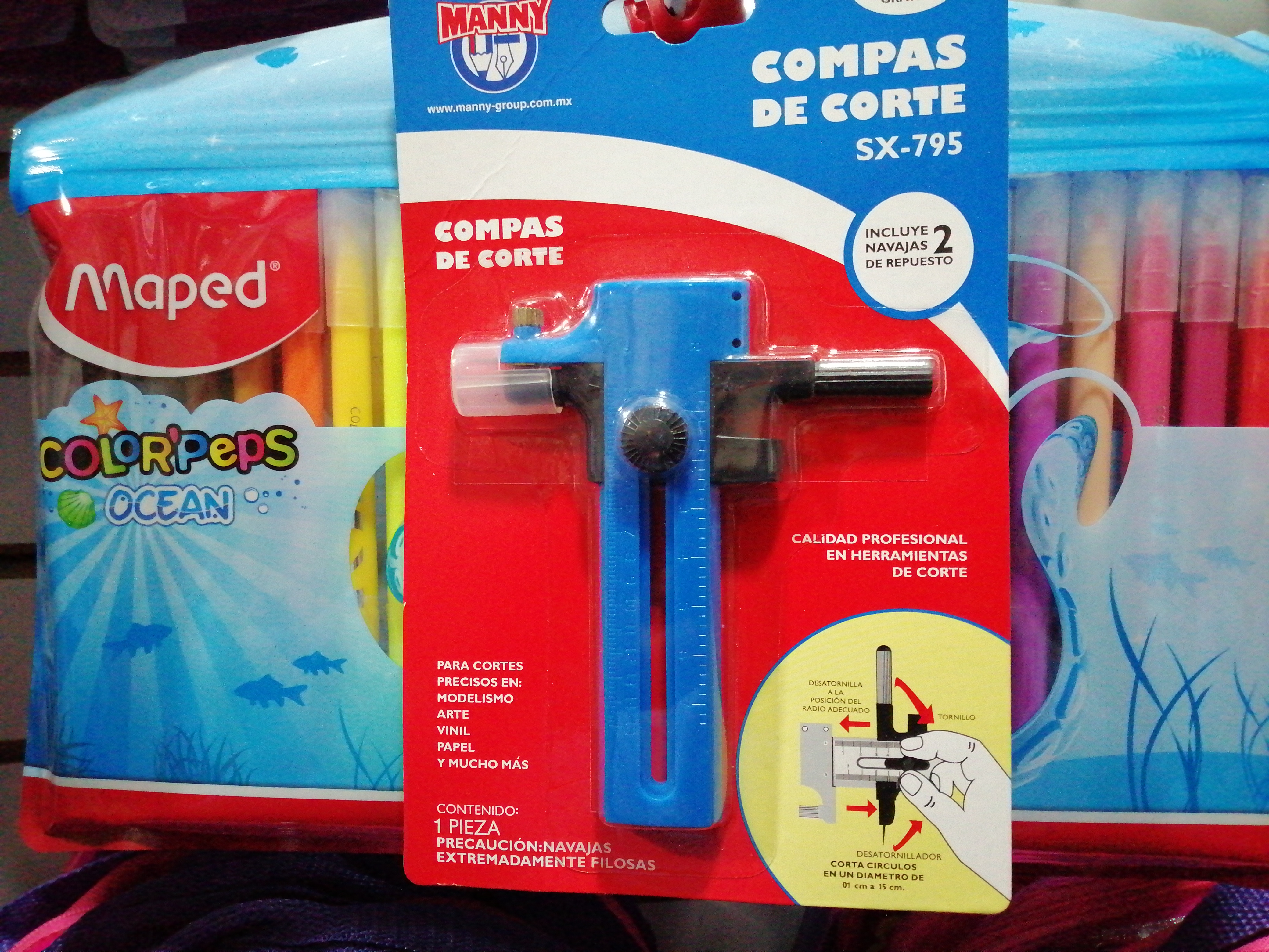 SX795COMPASDECORTE CORTA EN CÍRCULOS 26090 $42.00