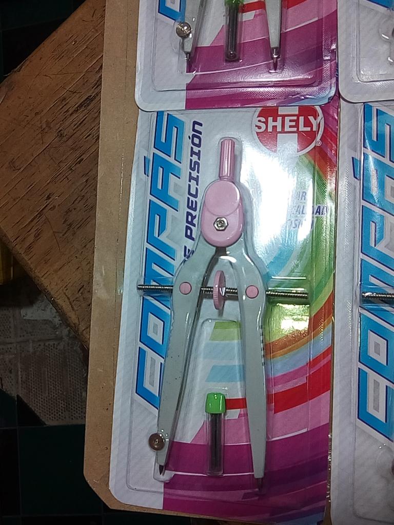 1300211COMPAS SHELY 40099 $19.00