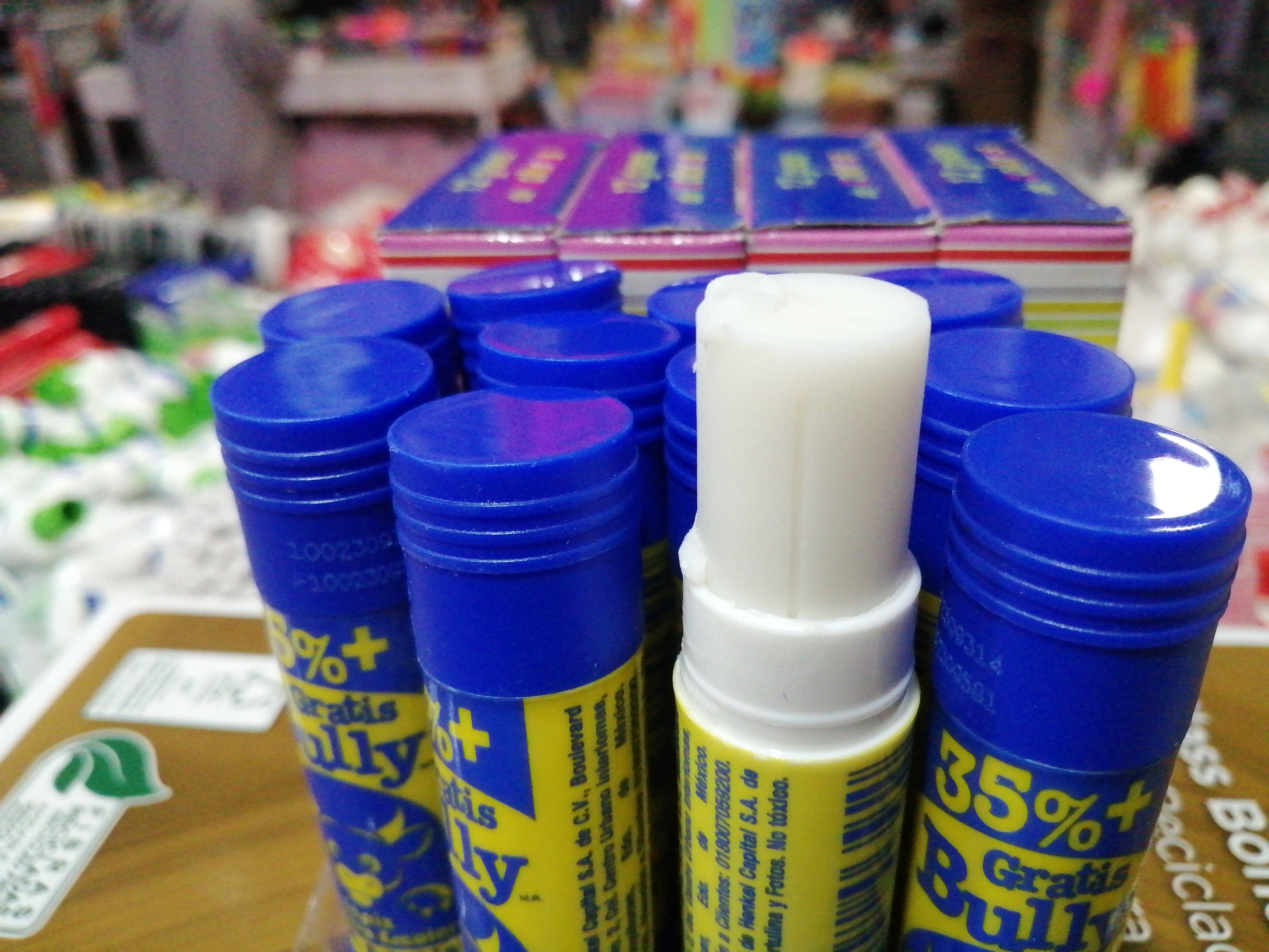 ADESIVOBULLY 11G 02037 $6.0