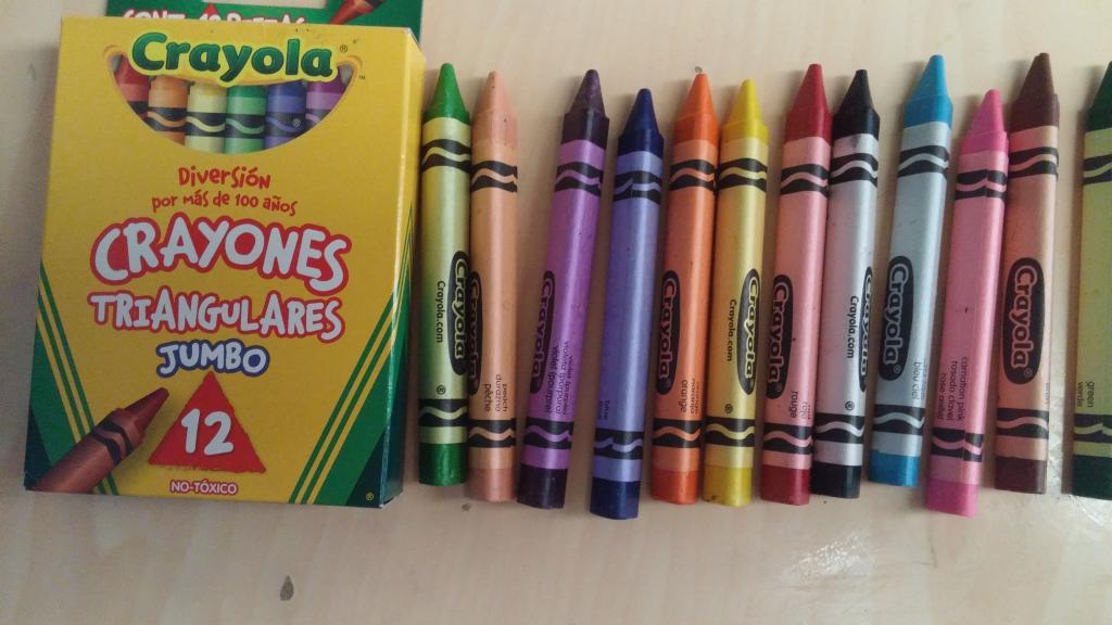 CRAYON TRIANGULAR JUMBO 12