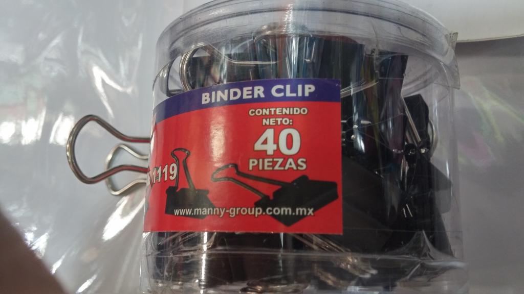 BOTE CON 40 CLIP SUJETA PAPEL 1119 MANY A 30 PESOS EL BOTE 26013 $30.00