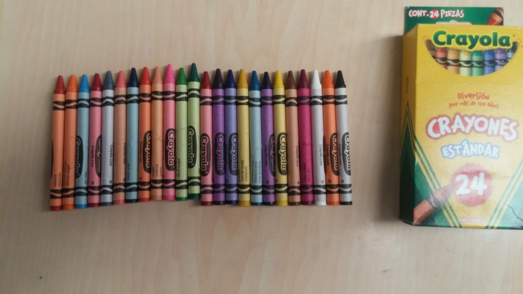 CRAYON ESTANDAR CON 24 CÓDIGO 35006 $40.00