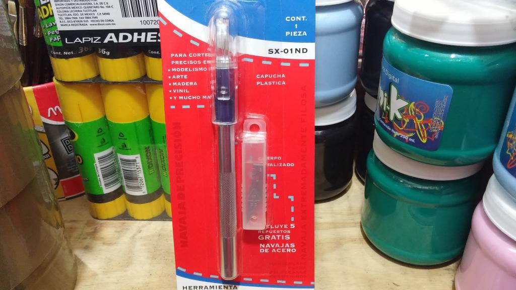 EXACTO SX01ND CON GRIP MANY CON 5 NAVAJAS GRATIS