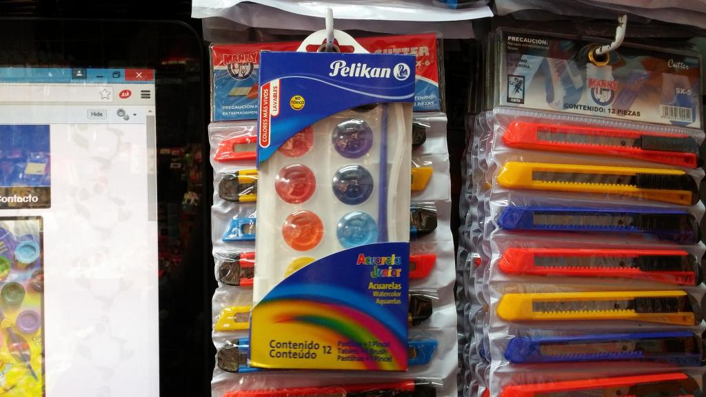 12 ACUARELA JÚNIOR PELIKAN 09003