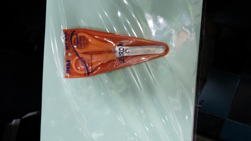 TIJERA ZURDA ESCOLAR MAE MT5R 29003 $11.00