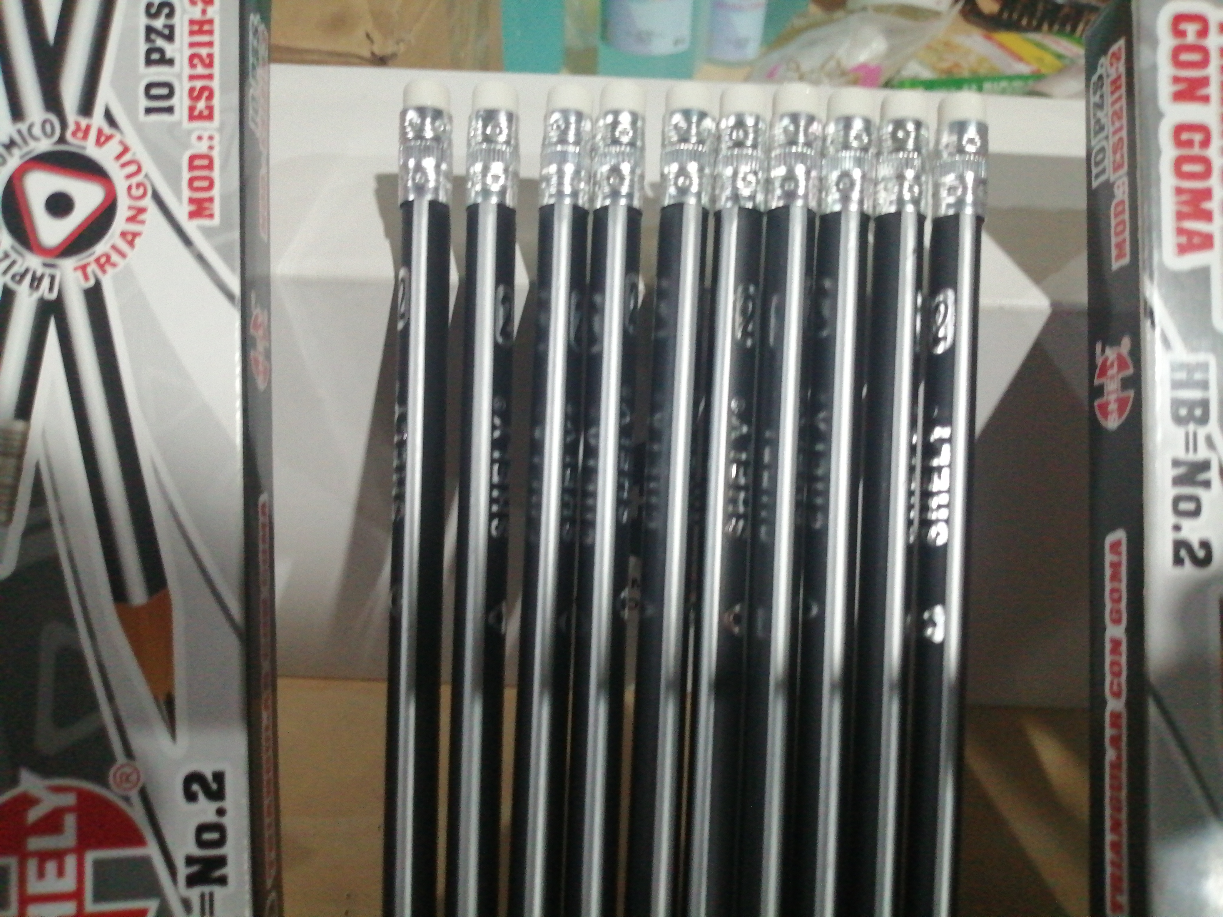 ES121H2LAPIZNEGRORAYAS CAJA CON 10 ES121H2 40020 $25.00