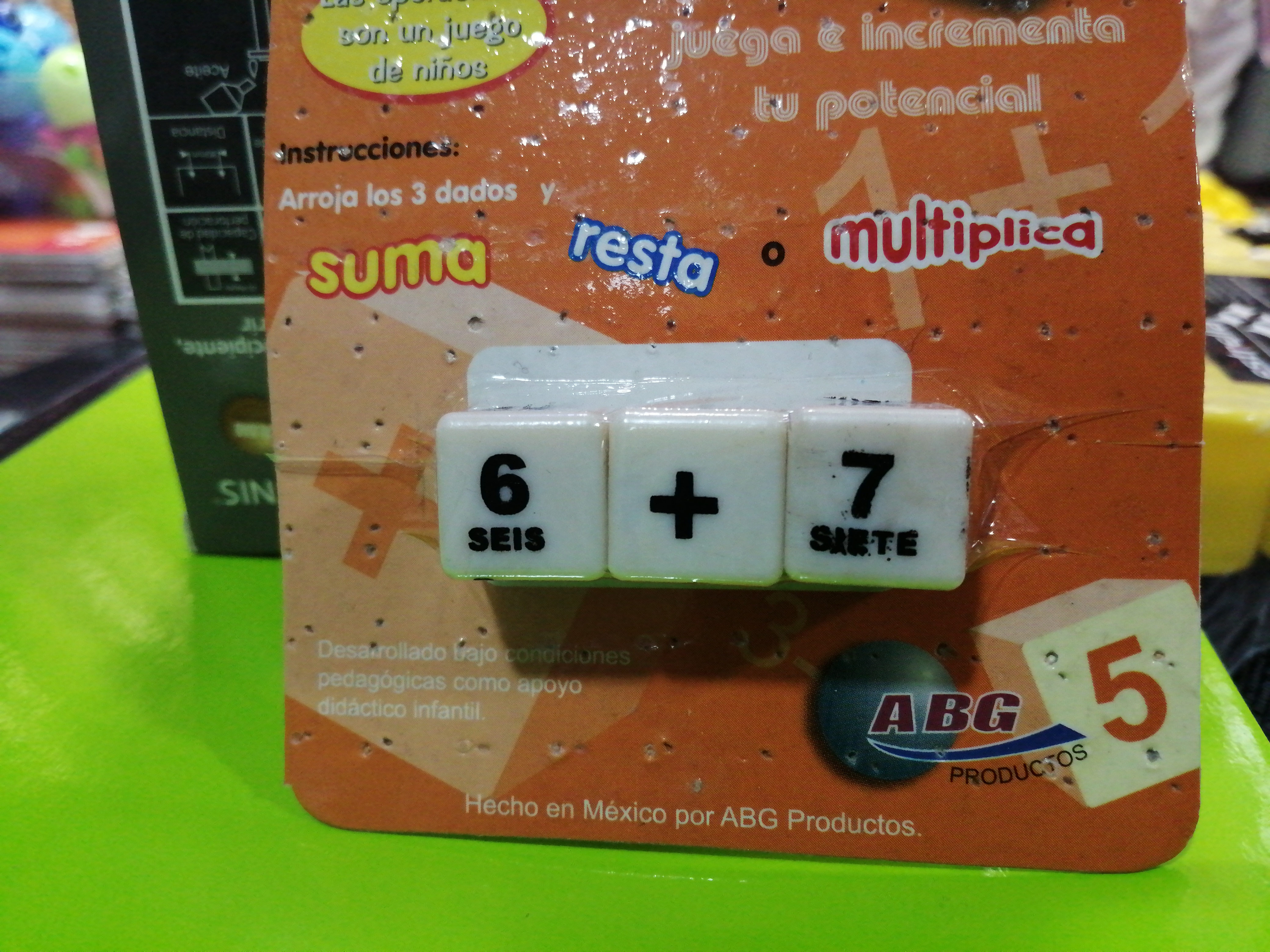 DADOS MATEMATICOS DIDÁCTICOS PARA SUMAR MULTIPLICAR O DIVIDIR.