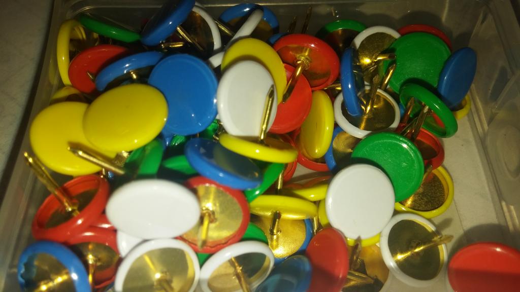 CAJITA 100 CHINCHES METAL MANY