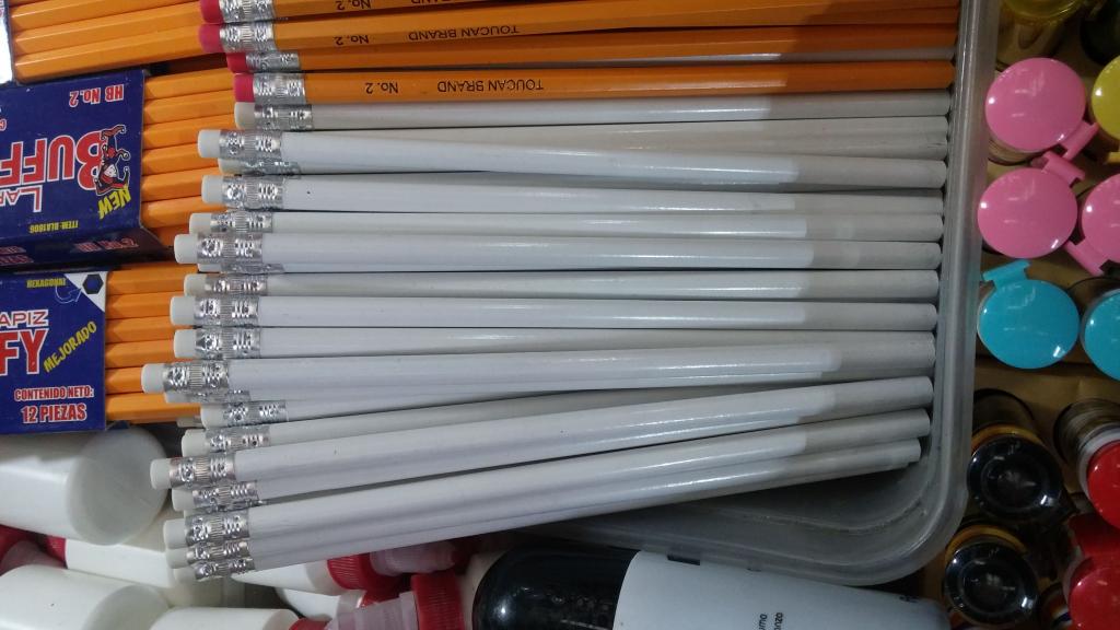 08001 CAJA 144 LAPIZ BLANCO REDONDO