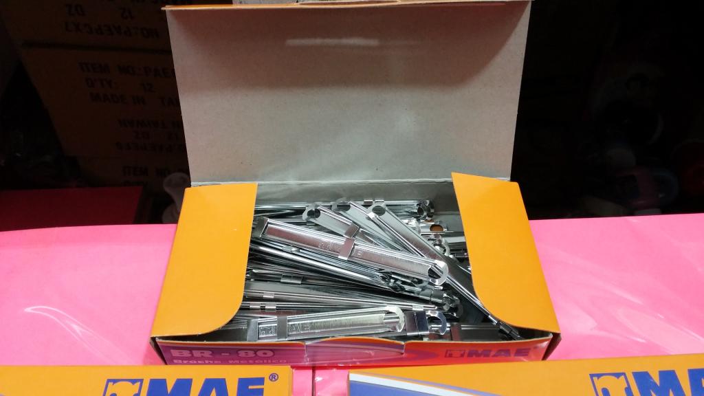 29005 BROCHE METÁLICO BR80 MAE