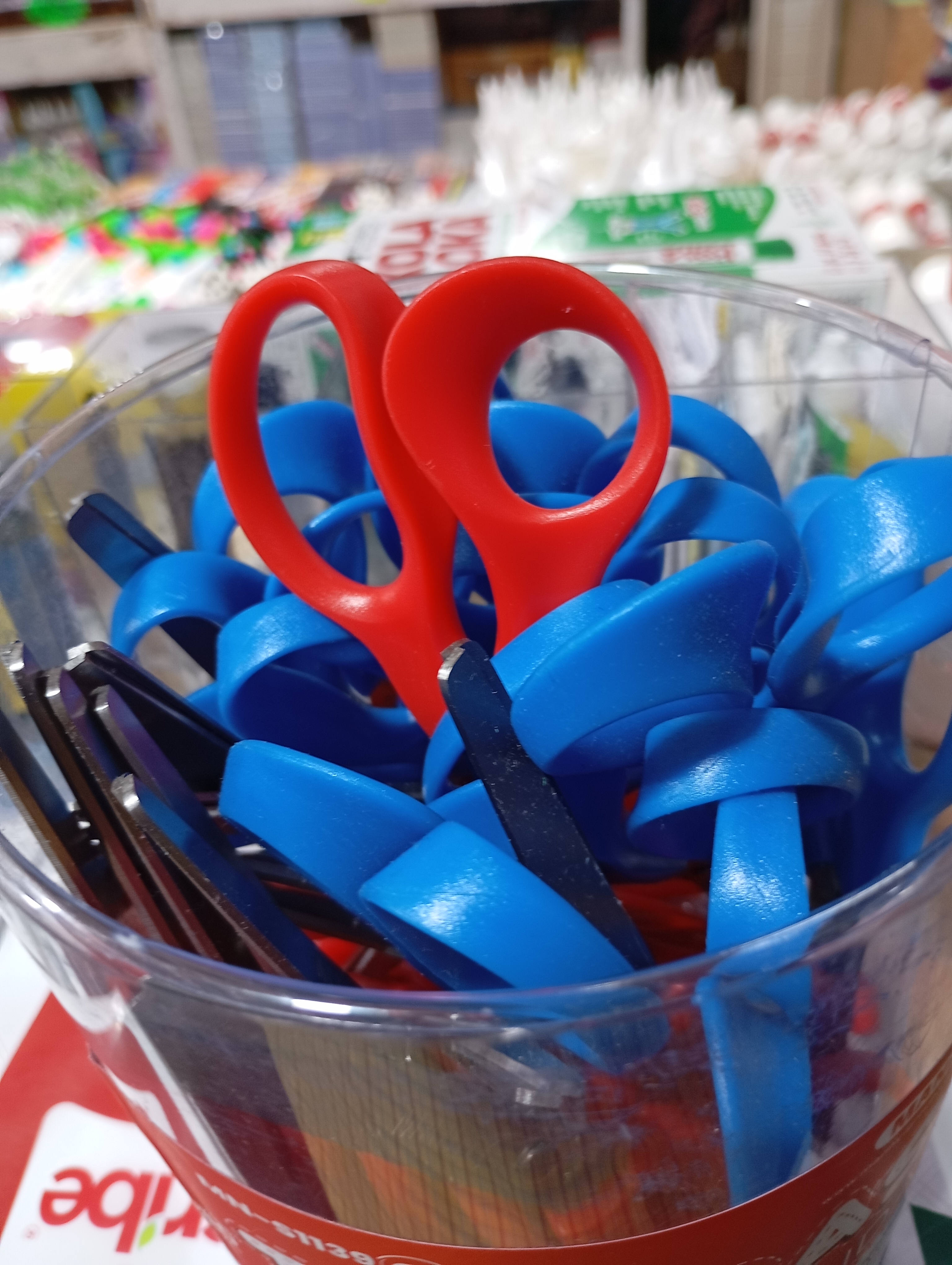 BOTE 30 TIJERAS ESCOLAR MANY MNS1139