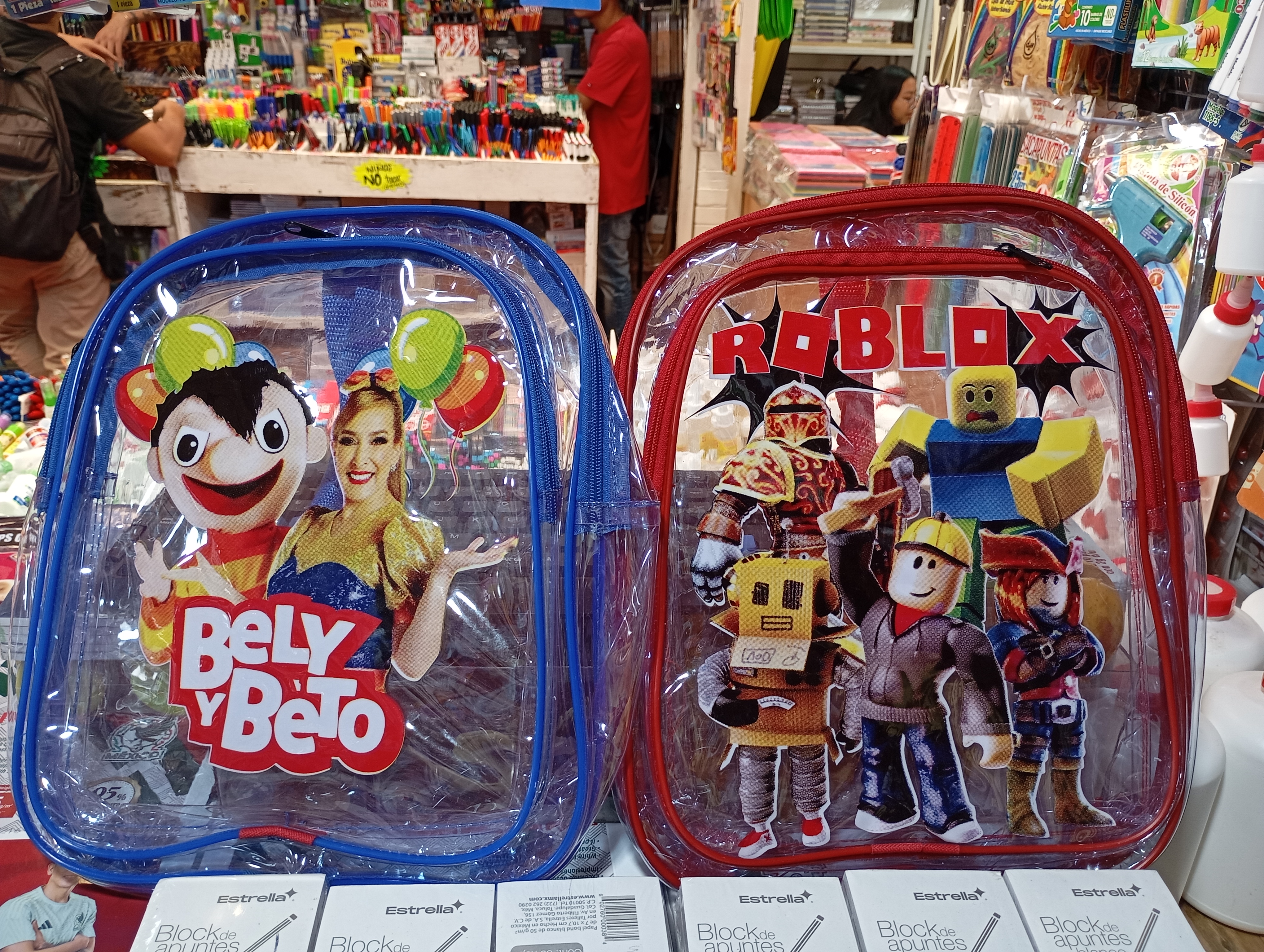 MOCHILA KINDER LE CABEN SIETE CUADERNOS PROFESIONALES