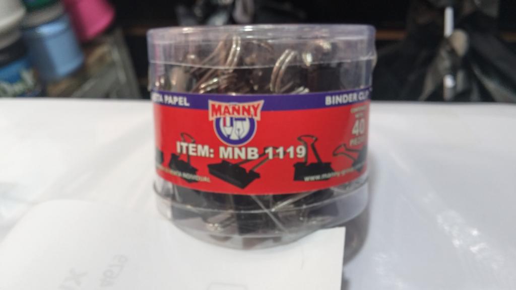 BOTE CON 40 CLIP SUJETA PAPEL 1119 MANY A 30 PESOS EL BOTE 26013 $30.00