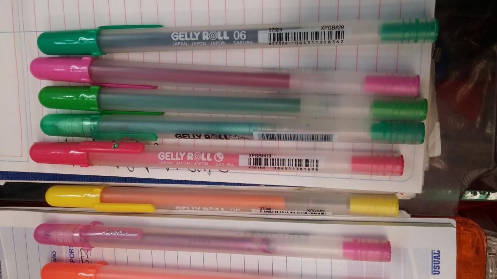 PLUMA GELY ROL ZAKURA.