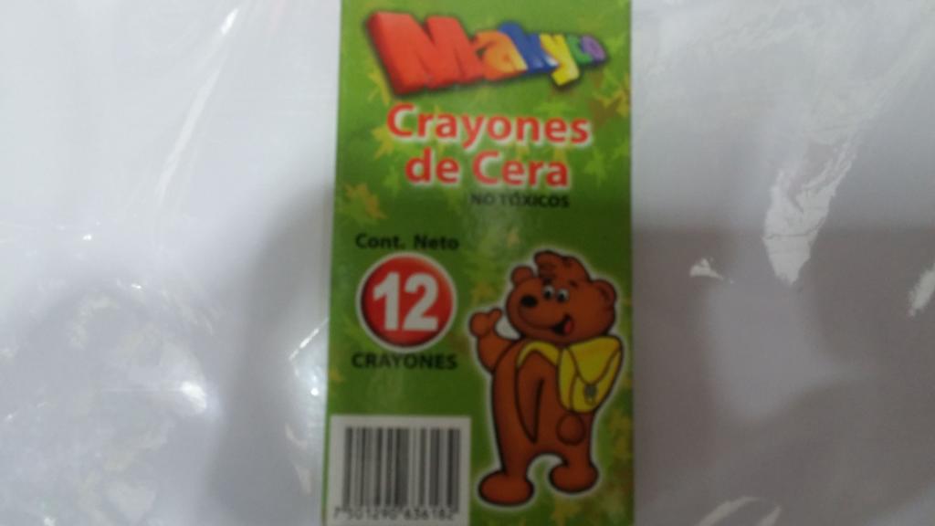 CAJA CON 12 CRÁYON DELGADO MAKYCO