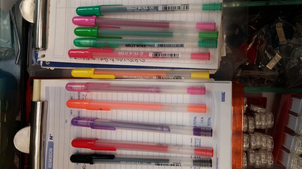 PLUMA GELY ROL ZAKURA.