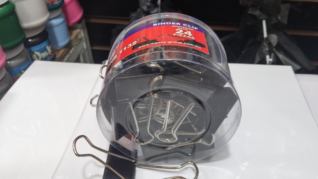 CADA BOTE CON 24 CLIP SUJETA PAPEL 1132 MANY  26015 $40.00