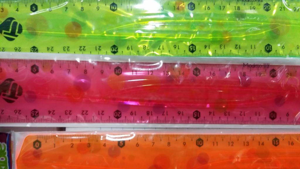 REGLA FLEXIBLE 30 CMS TRYME